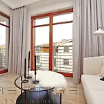 Prestige Neptun Park Apartamento