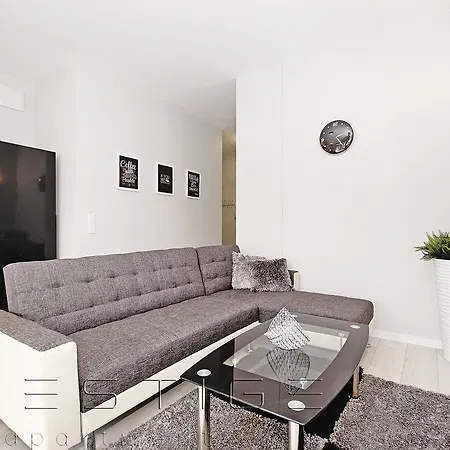 דירה Prestige Neptun Park