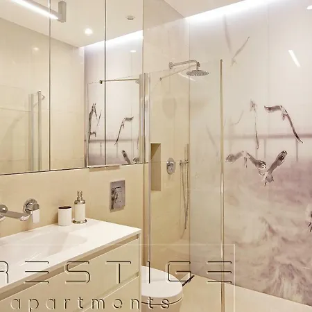 Prestige Neptun Park Appartement *