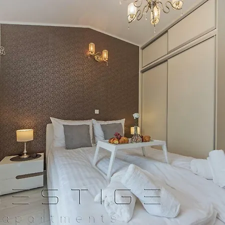 Prestige Neptun Park Apartment *